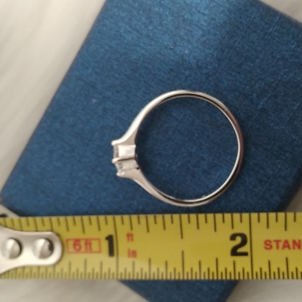 FINAL SALE! Gorgeous 925 Stamped CZ Diamond Ring Sz.8 Never Wore - Picture 11 of 11